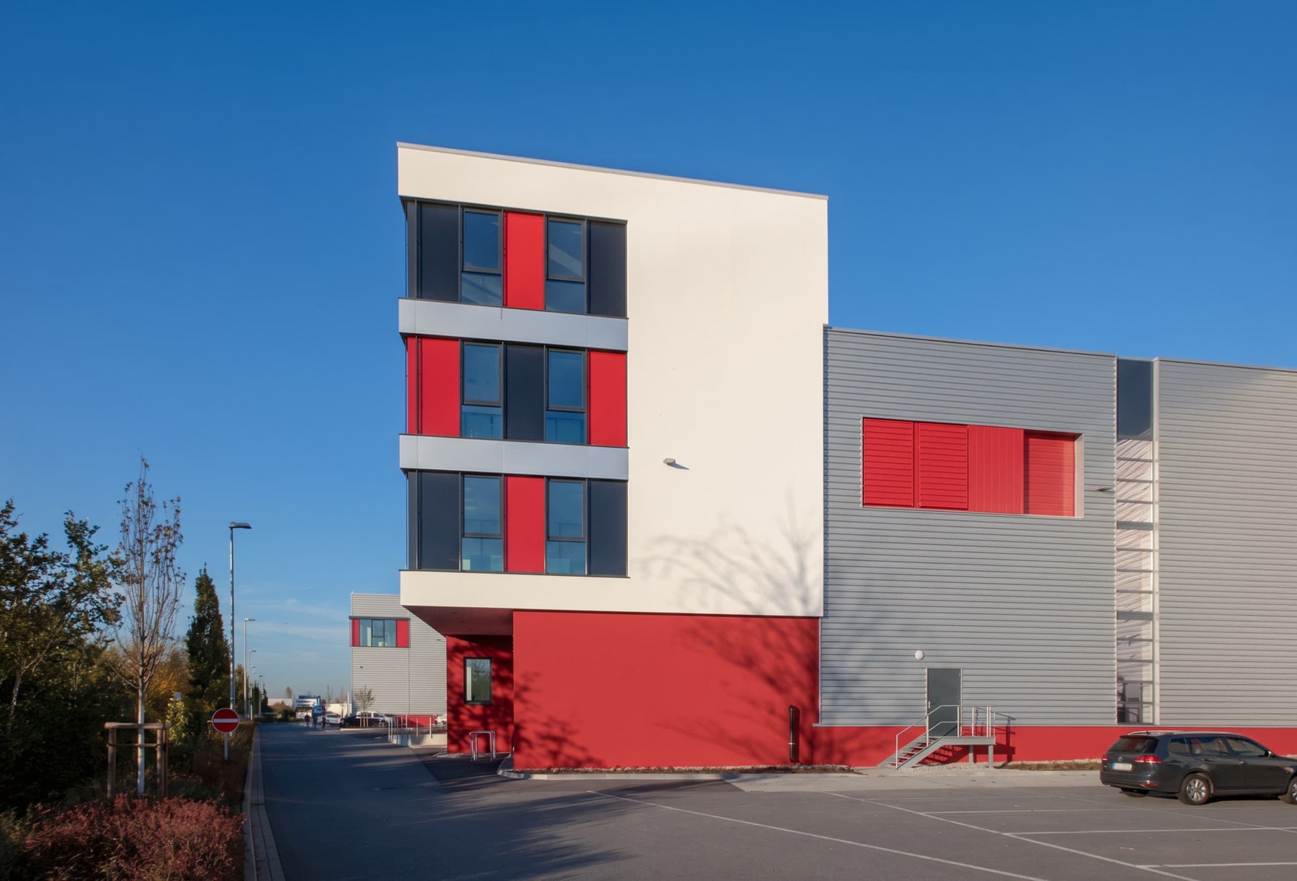 Extension of Offices, Warehouse and Production Areas